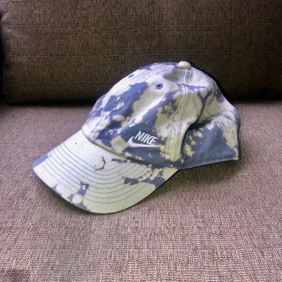 blue nike baseball cap